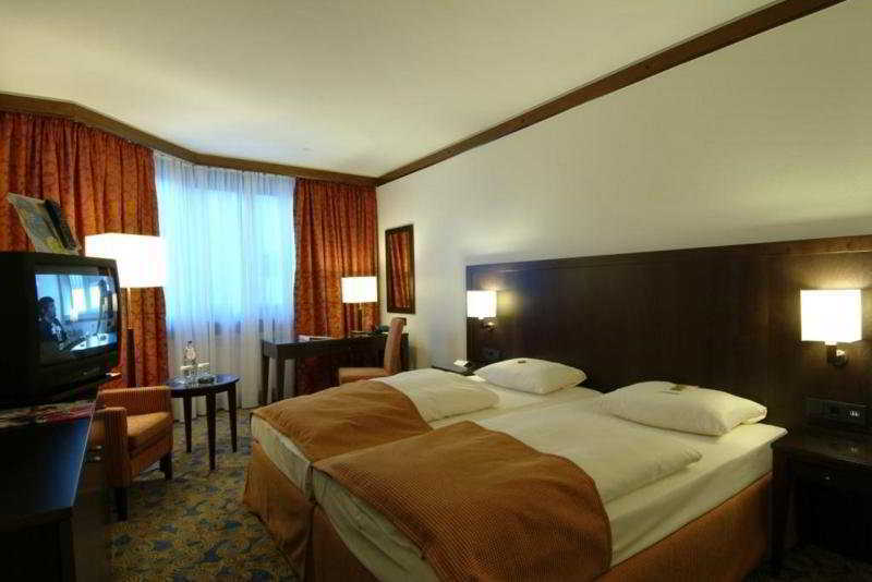 Western 4* Trier